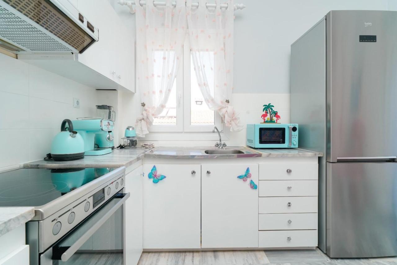 Yiayia And Papou Luxury House Apartment ลีเมนาส ภายนอก รูปภาพ